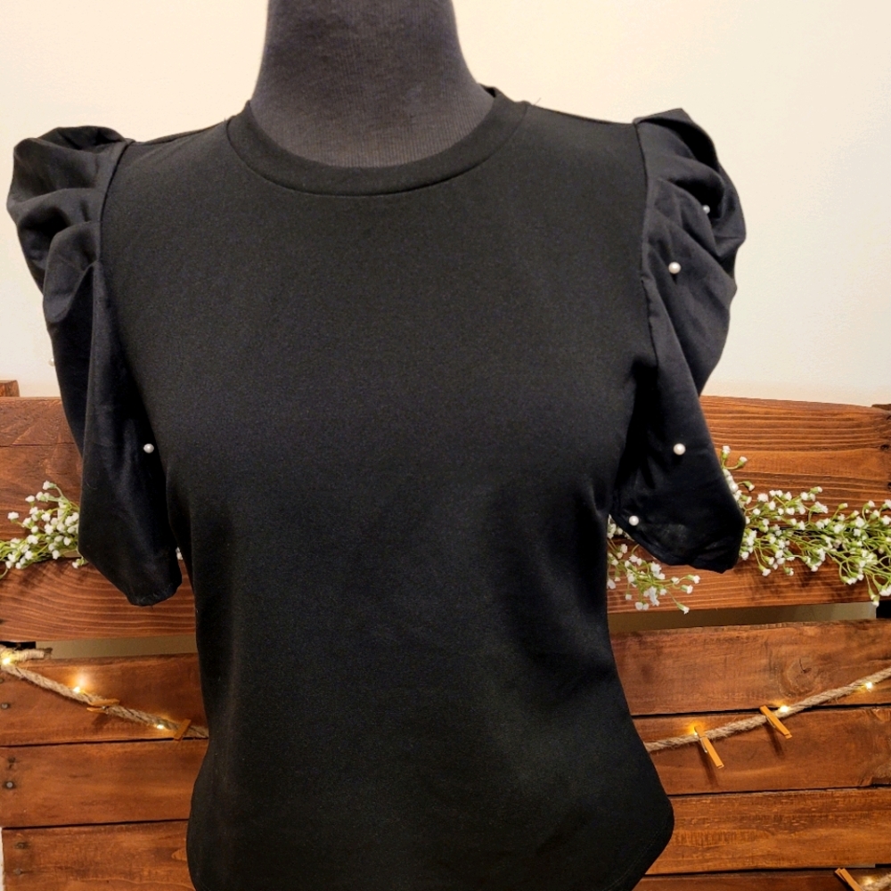 Puffer Sleeve Blouse